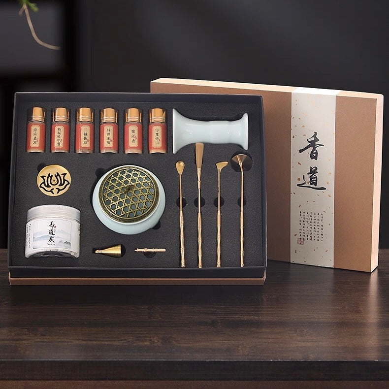 Celadon Brass Incense 15-Piece Kit