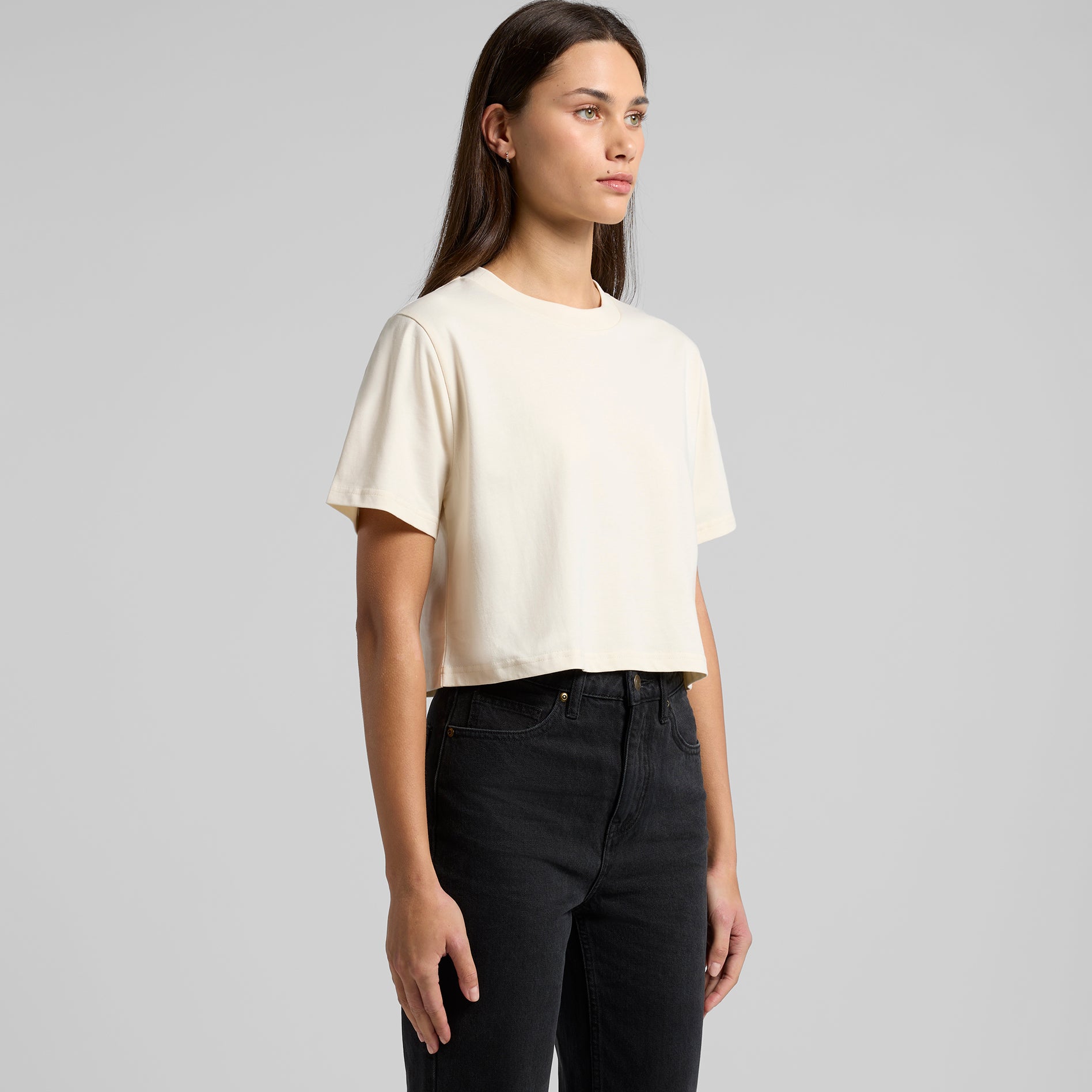 ASUREI Women Classic Crop Tee