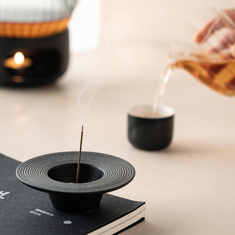 Minimalist Ceramic Incense Diffuser